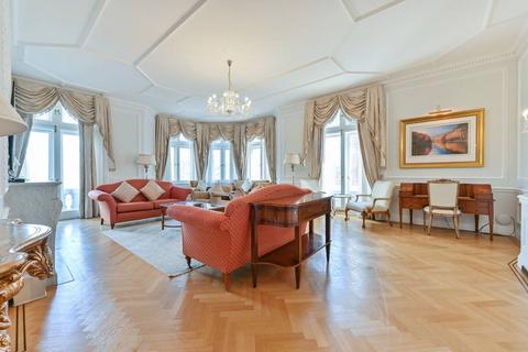 6 bedroom flat for sale, Kensington Road, Kensington, London, W8