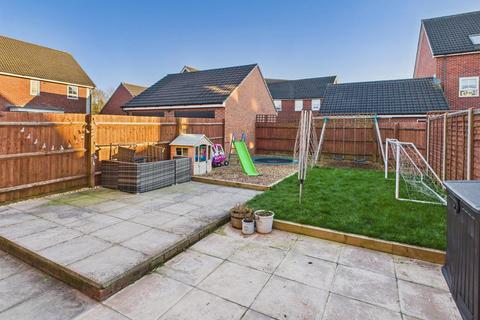 4 bedroom detached house for sale, Bircher Way, Hucclecote, Gloucester