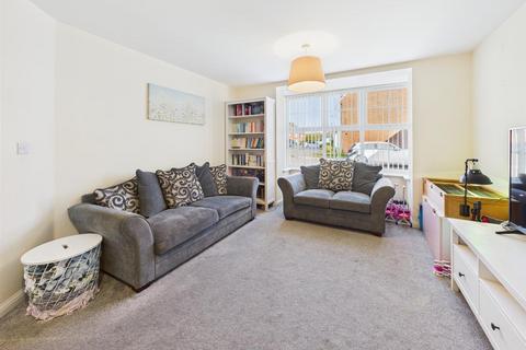 14 Bircher Way, Hucclecote, Gloucester, GL3 3QL