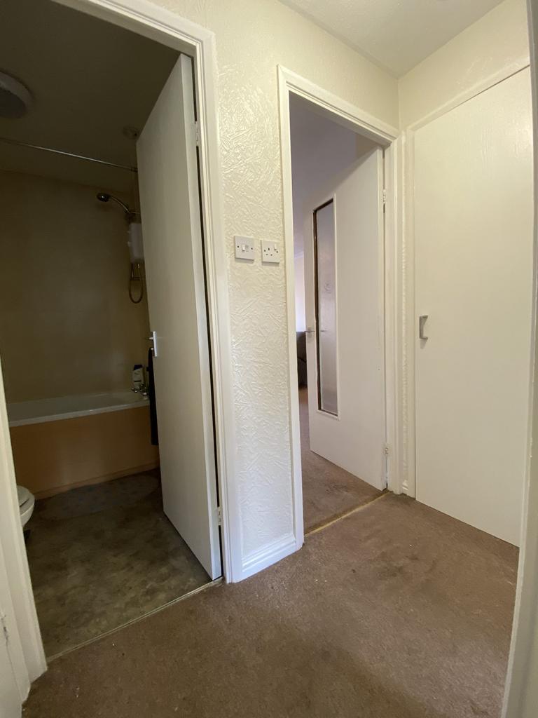 14 Alder Court, Dumfries, DG1 4 PF - Braidwoods Sol