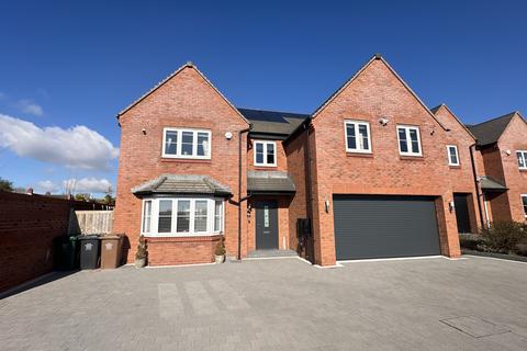 5 bedroom detached house for sale, Sidings Drive, Drakelow, Burton-on-Trent, DE15
