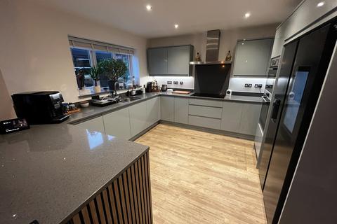 5 bedroom detached house for sale, Sidings Drive, Drakelow, Burton-on-Trent, DE15