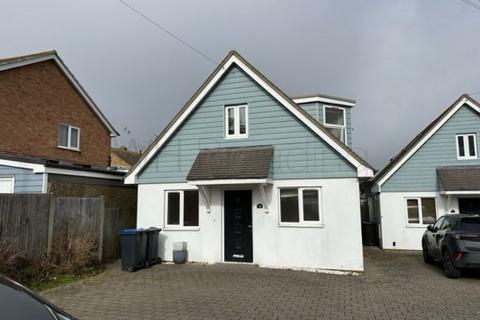 2 bedroom bungalow to rent, Millstrood Road, Whitstable CT5