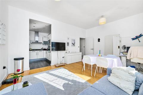 1 bedroom flat for sale, York Road, London, SW11