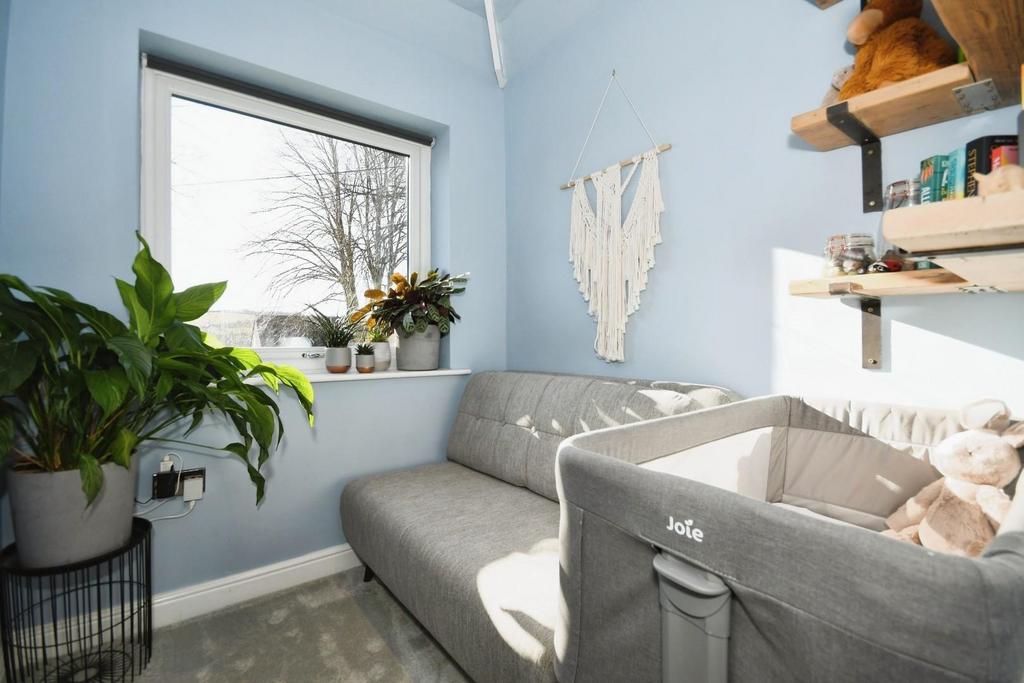 BEDROOM 3.jpg