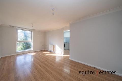 64 Bohemia, Hemel Hempstead, HP2 5RW
