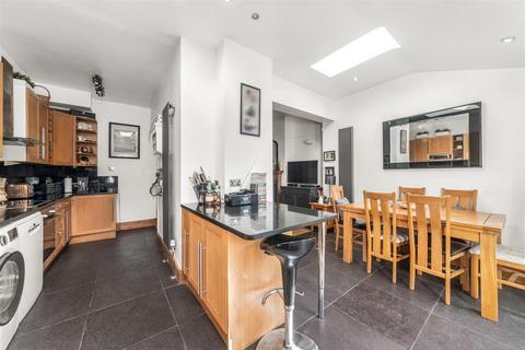 3 bedroom end of terrace house for sale, Cowper Gardens, Wallington SM6