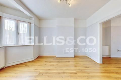 3 bedroom semi-detached house to rent, Victoria Avenue, Wembley, HA9