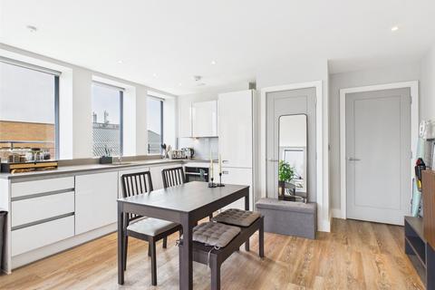 1 bedroom apartment to rent, Lower Richmond Road