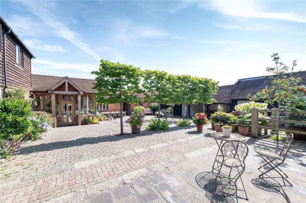 Courtyard Garden