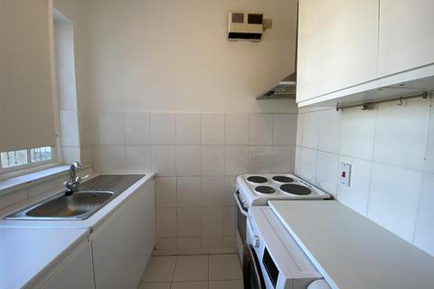 2 bedroom apartment to rent, Vivian Mansions, Vivian Avenue, London