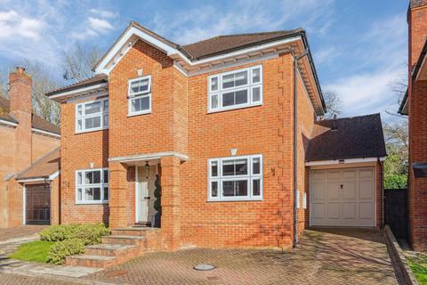 4 bedroom detached house for sale, The Clover Field, Bushey