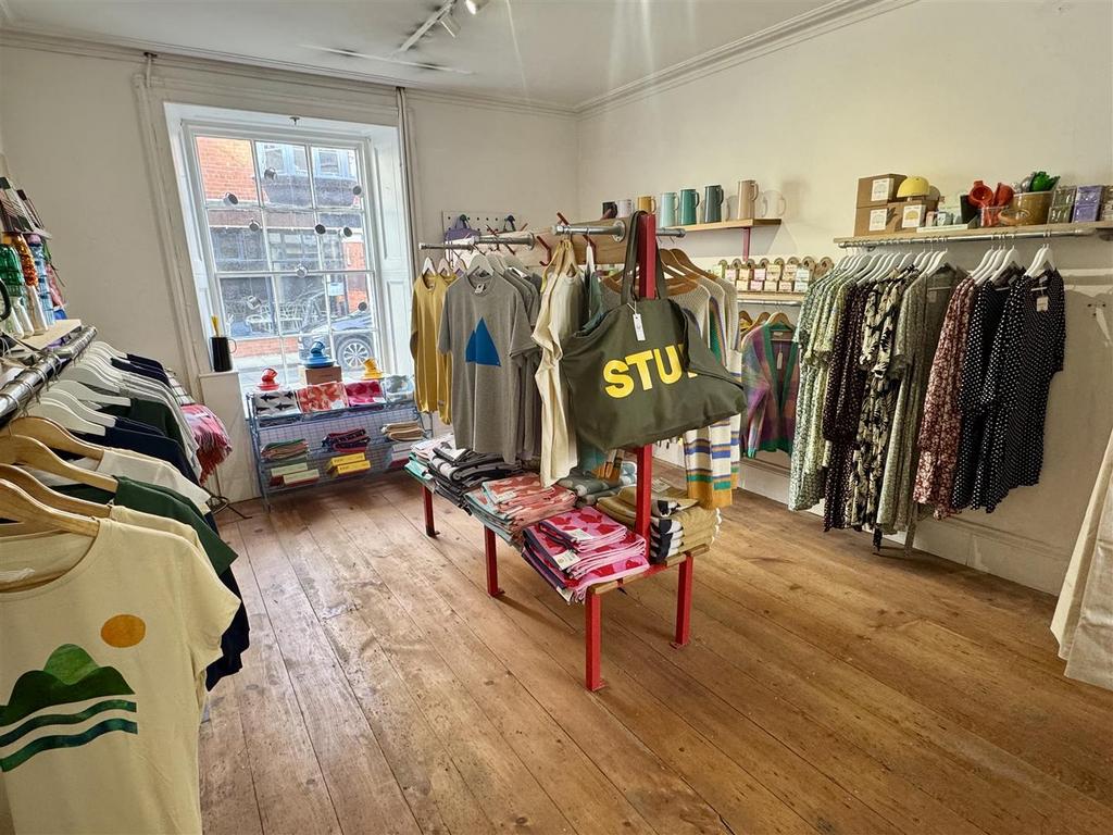 Sales Room 3