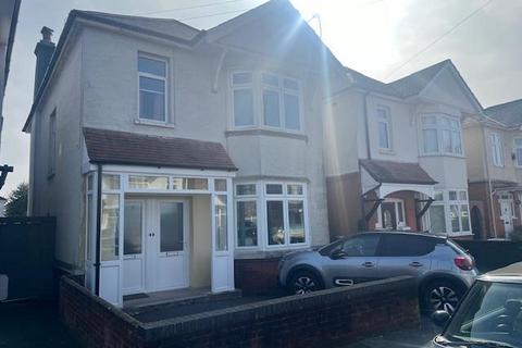 2 bedroom maisonette to rent, Heathwood Road, Talbot Park, Bournemouth