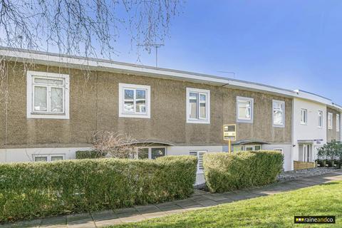 3 bedroom terraced house for sale, Willow Way, Hatfield