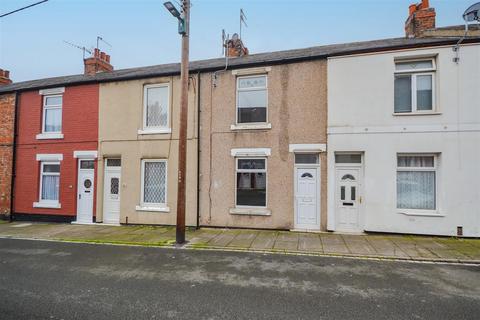 2 bedroom terraced house to rent, Coronation Street, Carlin How