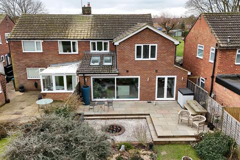 3 bedroom semi-detached house for sale, Northfield Road, Aylesbury, Buckinghamshire