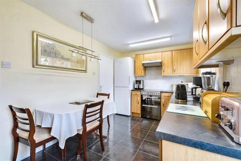16 Meadow Close, Draycott, Derby, DE72 3QR