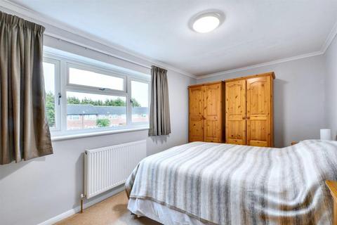 16 Meadow Close, Draycott, Derby, DE72 3QR