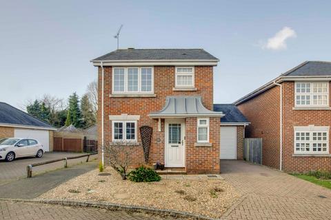 3 bedroom detached house for sale, Kite Wood Road, High Wycombe HP10