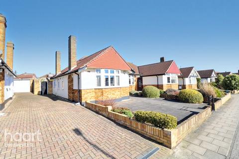 1 bedroom semi-detached bungalow for sale, Upminster RM14