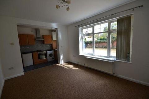 1 bedroom flat to rent, Queens Road, Leicester