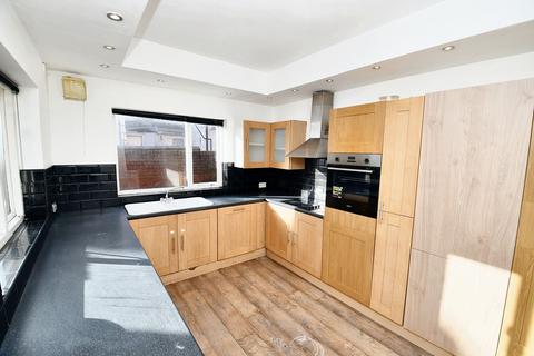 3 bedroom terraced house for sale, Milford Street, Salford, M6