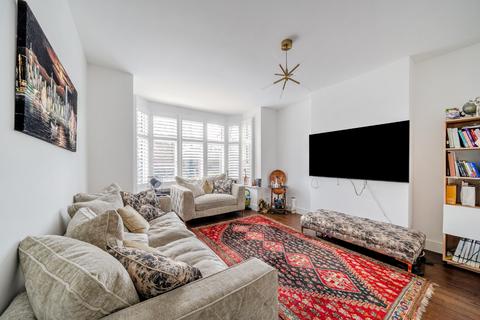 3 bedroom semi-detached house for sale, Moss Hall Grove, London, Greater London, N12