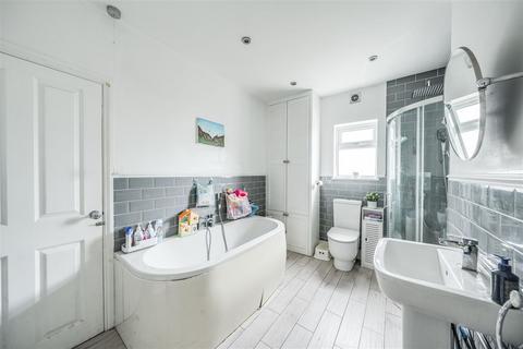 30 West View Road, Dartford, DA1 1TR