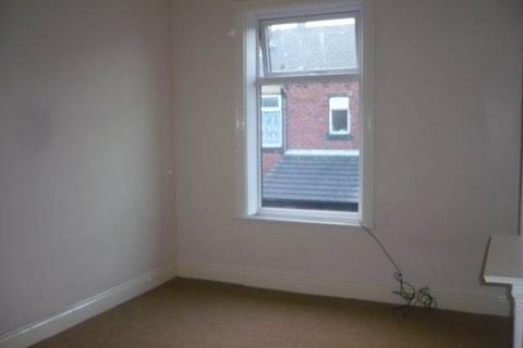 2 bedroom house to rent, Purlwell Lane, Batley , Dewsbury