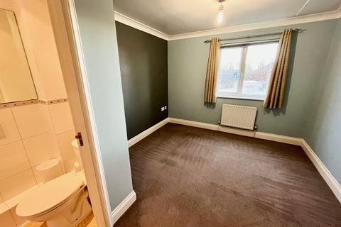 2 bedroom apartment for sale, Staines Road West, Ashford TW15