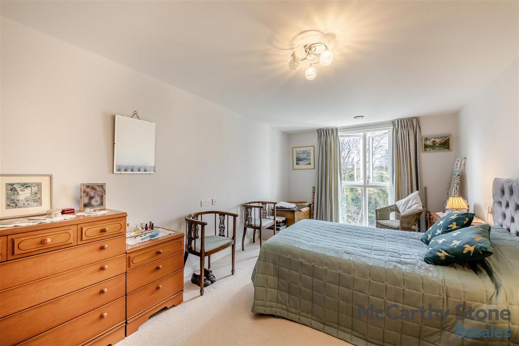 8637756-interior12.jpg