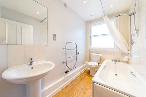 Studio to rent, Seymour Place, London W1H