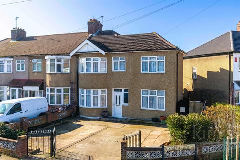 4 bedroom end of terrace house for sale, Seaforth Drive, Hertfordshire, Waltham Cross