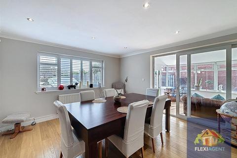 6 bedroom detached house for sale, Chatsworth Road, Ainsdale, Southport PR8