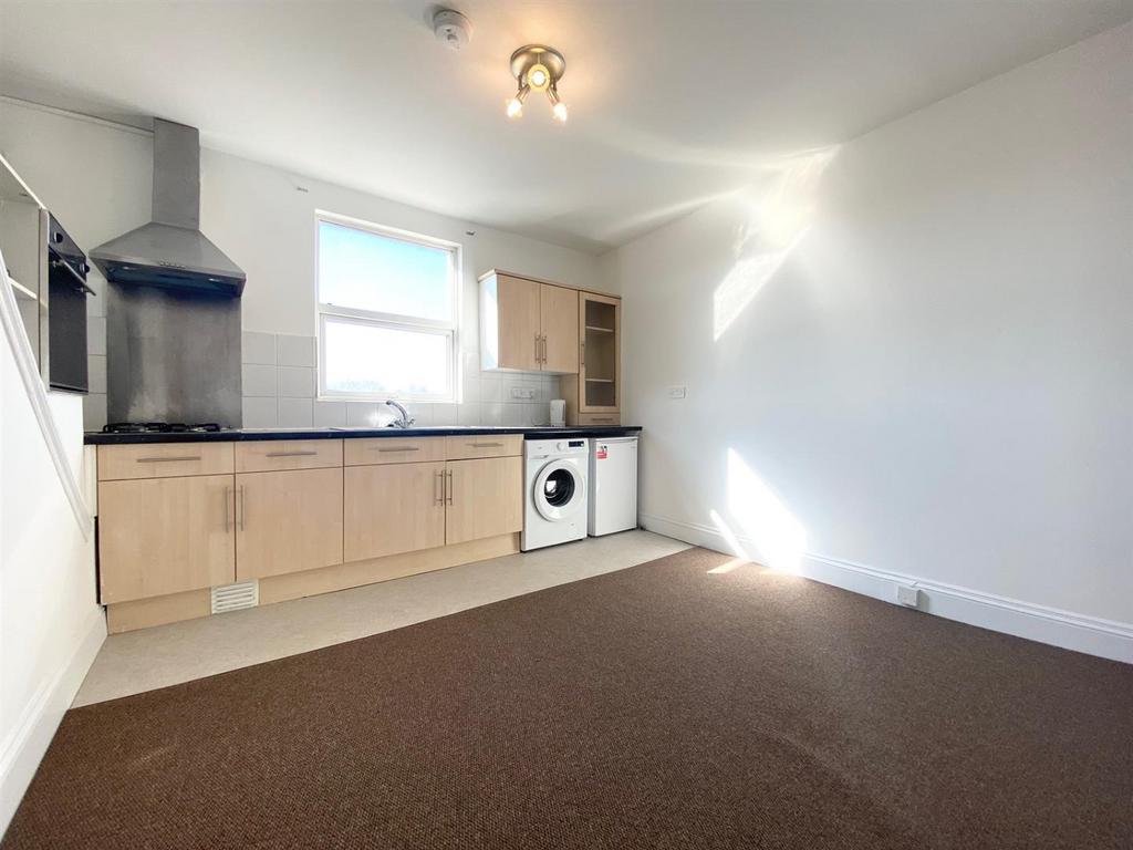 Apartment in Bristol - View 4