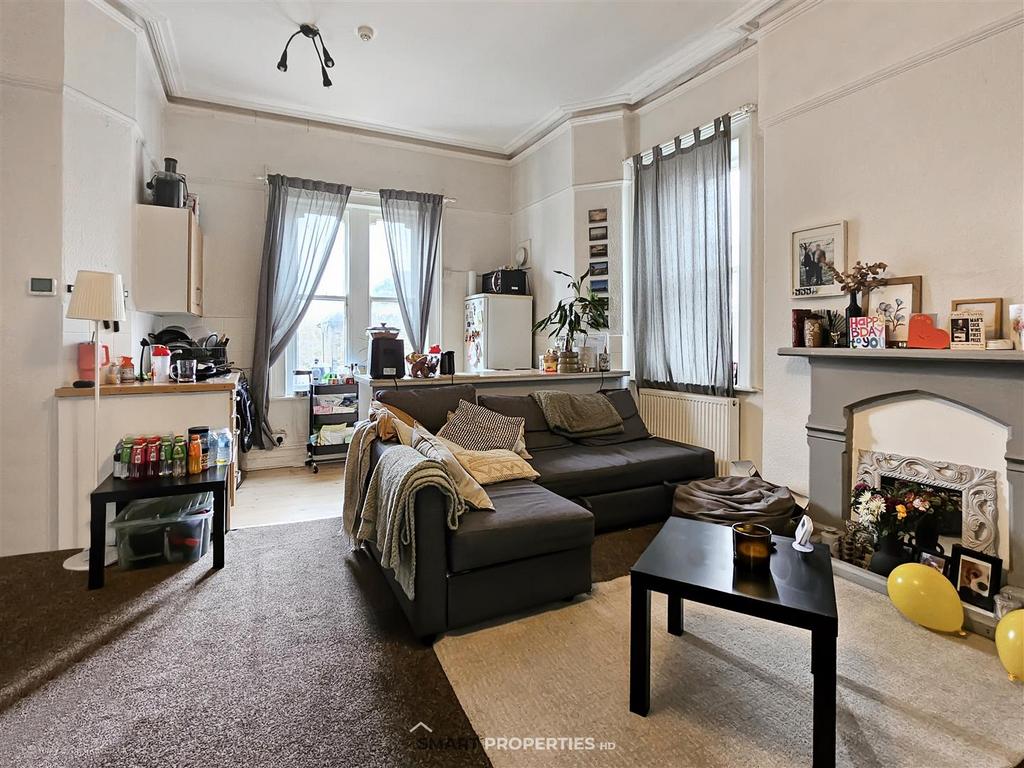 Flat 6