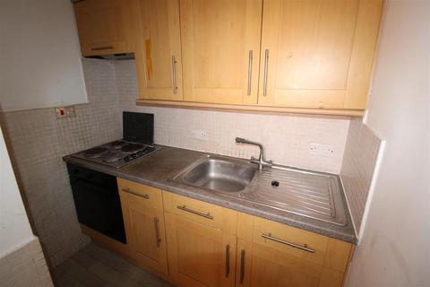 1 bedroom flat to rent, Scar Lane, Golcar HD7