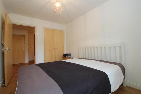 2 bedroom apartment to rent, Heathside Road, Woking, Surrey, GU22