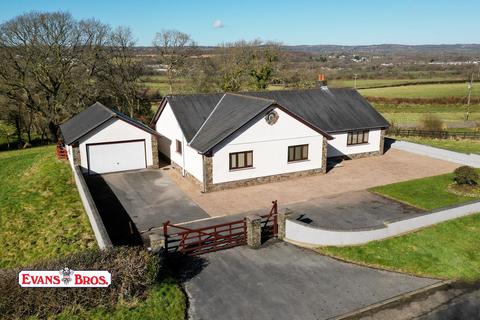 3 bedroom property with land for sale, Maerdy Road, Ammanford