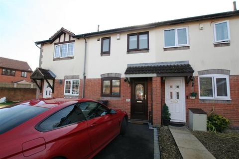 2 bedroom house to rent, Badger Gardens, Worcester WR5 3TG