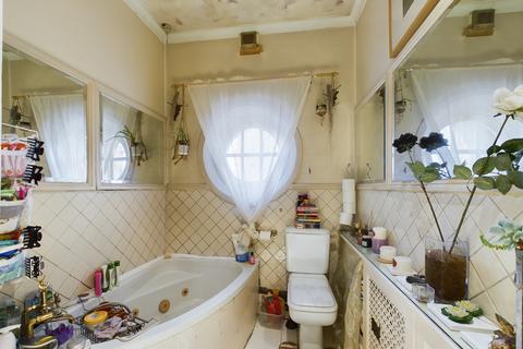 1 bedroom flat for sale, Hurst Street, Birmingham B5