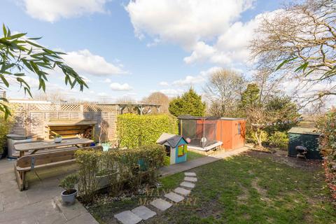 2 bedroom semi-detached house for sale, Selsfield Road, East Grinstead RH19