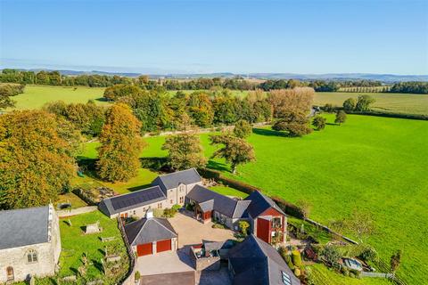 4 bedroom barn conversion for sale, Tythegston, Bridgend County Borough, CF32 0ND