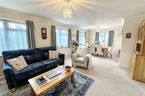 2 bedroom apartment for sale, St. Marys Close, Littlehampton, West Sussex