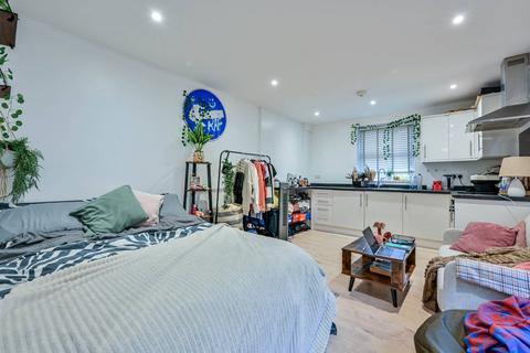 Studio for sale, Woodbridge Road, Guildford, GUILDFORD, GU1