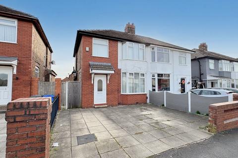 3 bedroom semi-detached house for sale, Blundell Road, Widnes