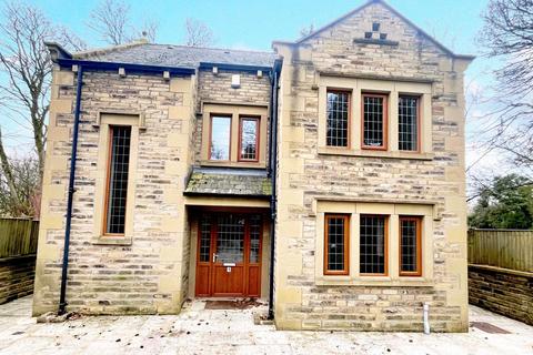 4 bedroom detached house to rent, The Paddock, Skipton, North Yorkshire, BD23