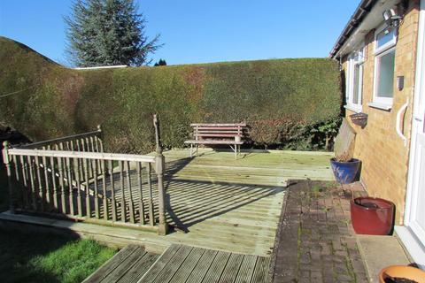 2 bedroom semi-detached bungalow for sale, New Road, Kirkbymoorside, York