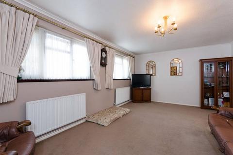 4 bedroom house for sale, Portmeers Close, Walthamstow, London, E17